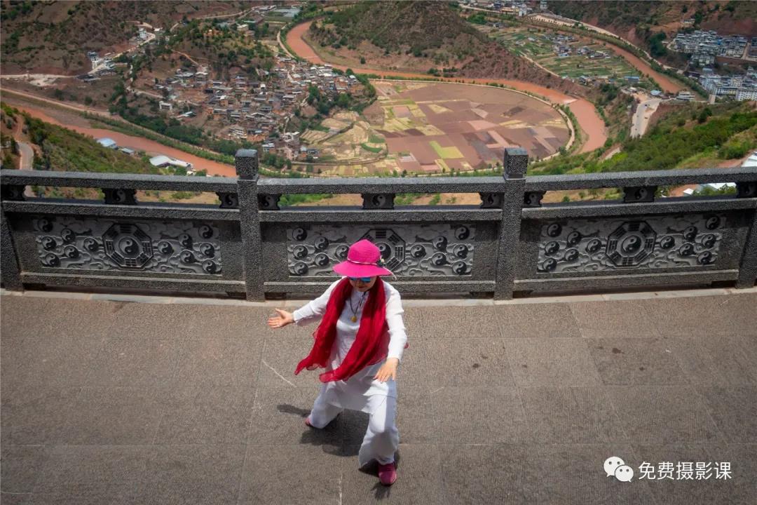 諾鄧古村晨景-太極鎖水-六庫(kù)-澡塘?xí)?huì)址-怒江溜索-飛來(lái)石-知子羅-老姆登云海路線旅游